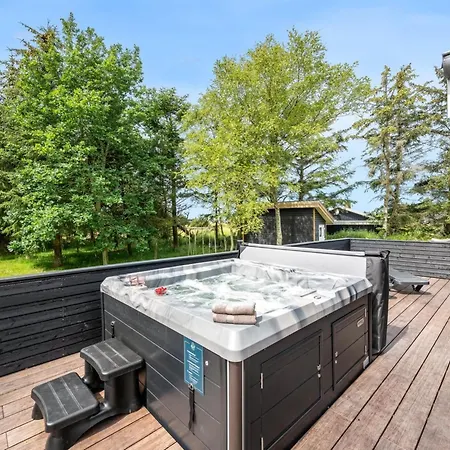 Prázdninový dům Baggi - 900m From The Sea By Interhome